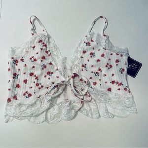 Crop  Floral Women’s Size Small XL by Zaful Forever Young  NWT